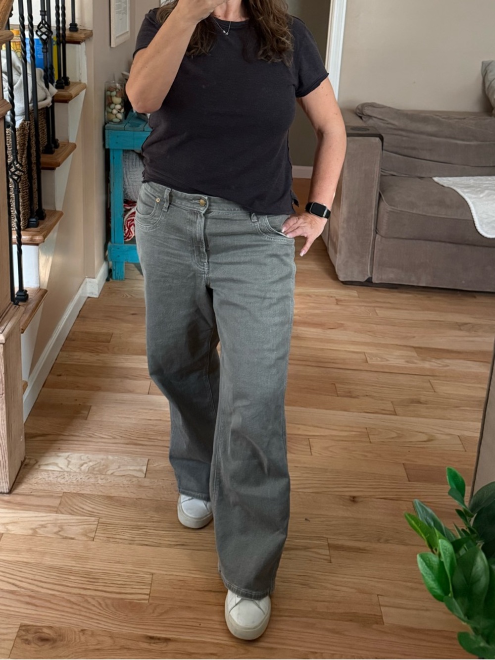 American Eagle grey jeans